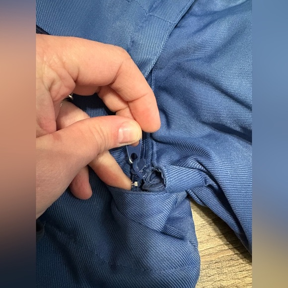 Britches for Women Snowshoe Puffer Jacket - Picture 4 of 10